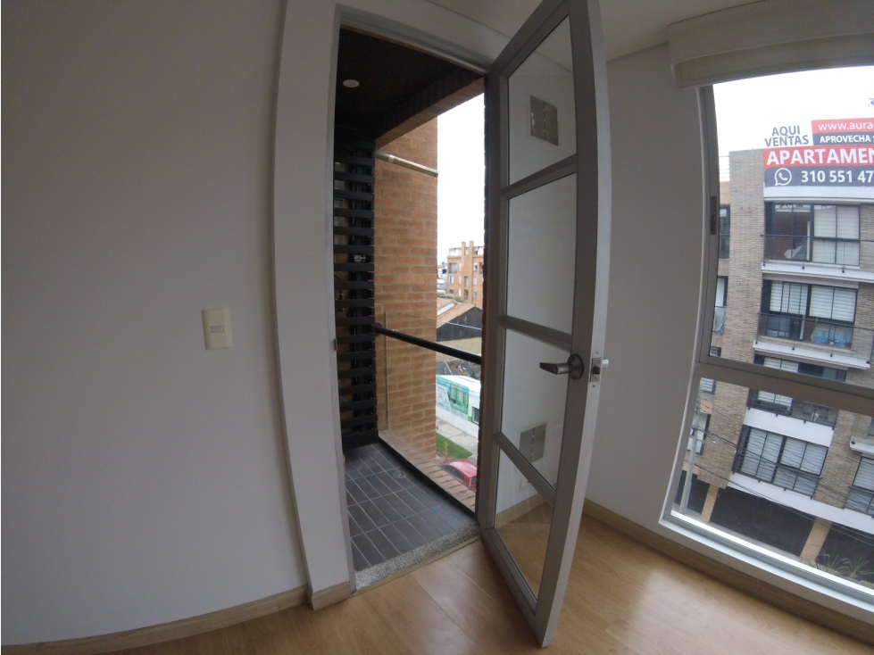 Se vende apto en Los Cedros — foto 2