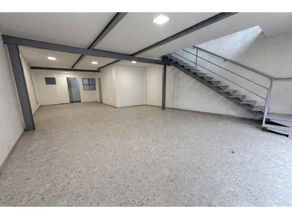 Local Comercial en Arriendo - Cll 57 con 15 — foto 3