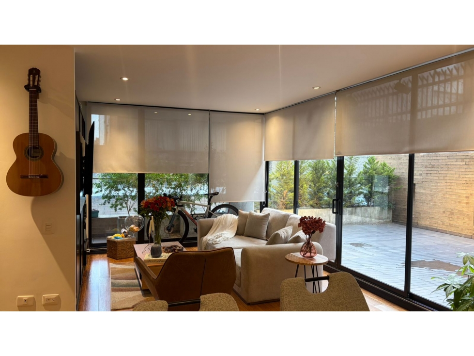 Apartamento en Arriendo en Chicó Navarra con terraza