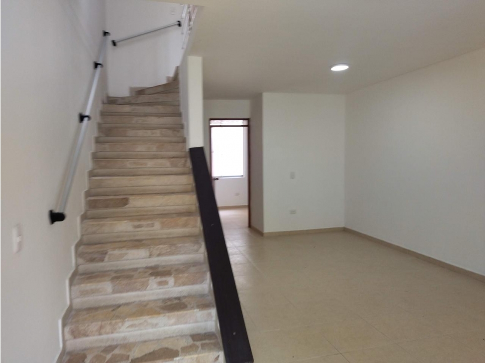 CASA DUPLEX EN VENTA EN VILLA DEL PRADO