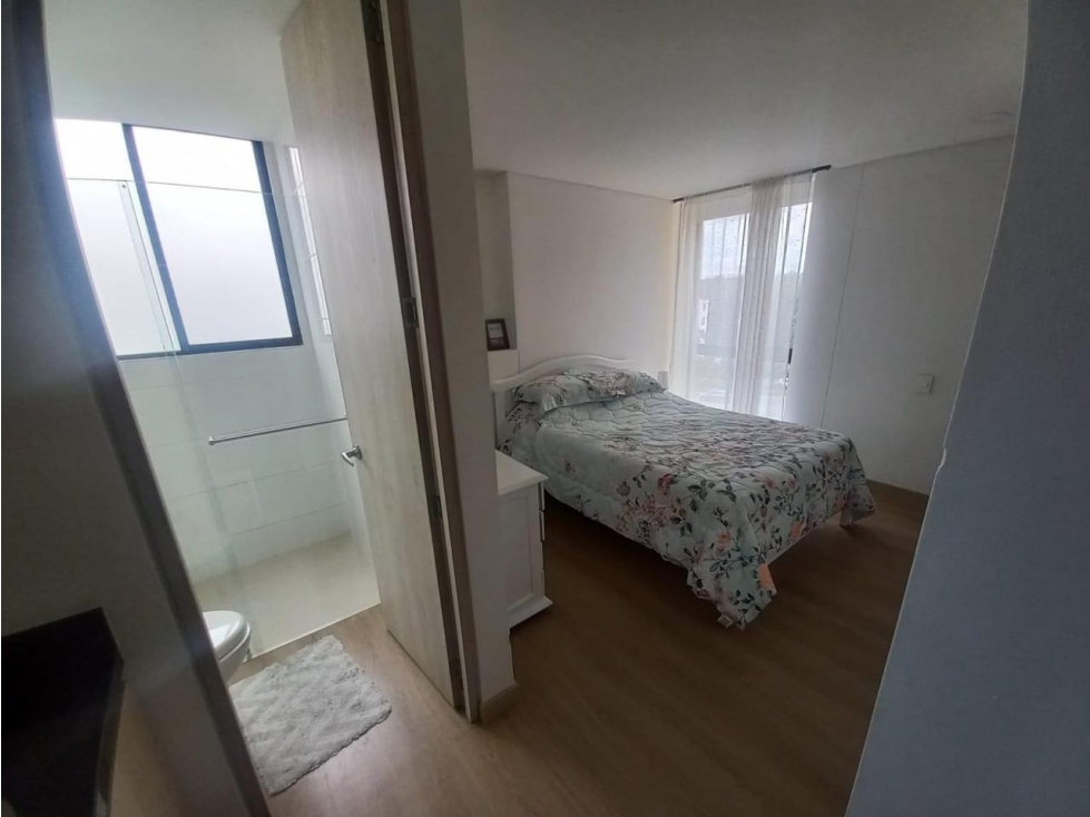 EN VENTA APARTAMENTO LA GRAN RESERVA - 6
