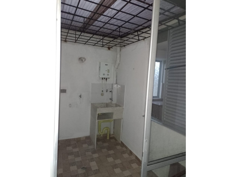 EN VENTA APARTAMENTO ESQUINEROSECTOR CONDINA PISO 1 — foto 4