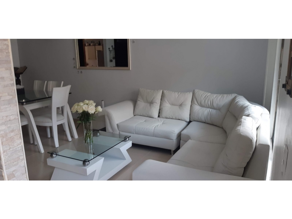 EN VENTA CASA EN CONJUNTO CERRADO VILLA DEL PRADO — foto 2