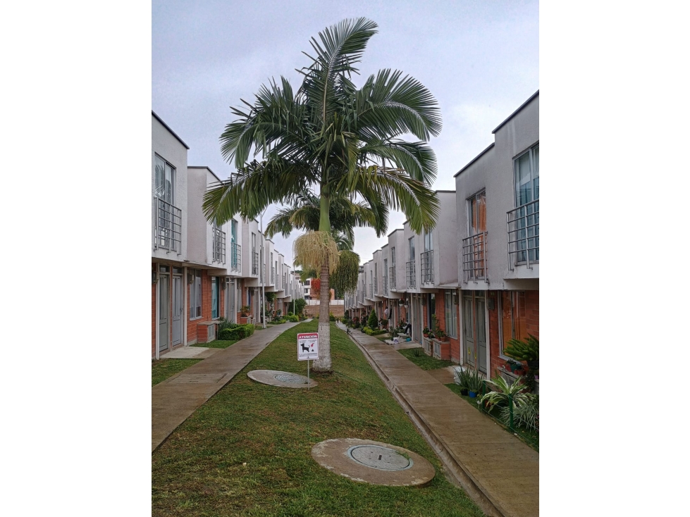 CASA EN VENTA CONJUNTO CERRADO CUBA