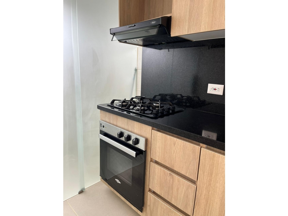 EN VENTA APARTAMENTO POBLADO I - 3