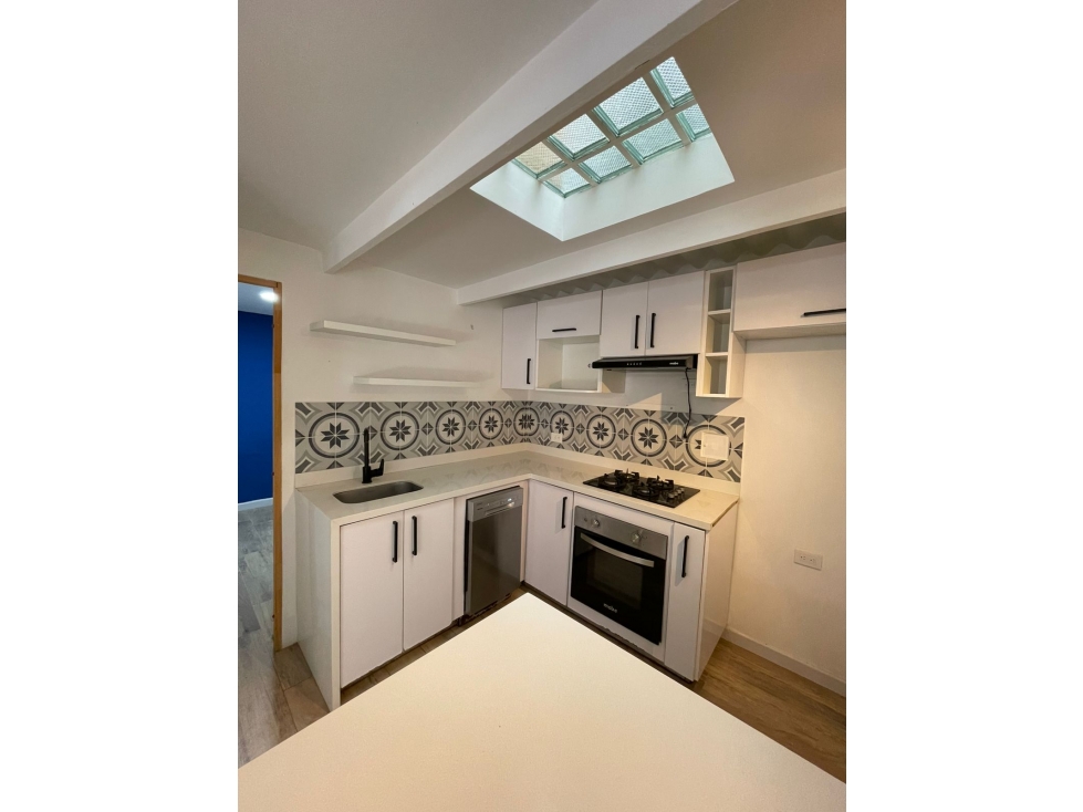 EN VENTA CASA REMODELADA BARRIO GAVIOTAS — foto 3