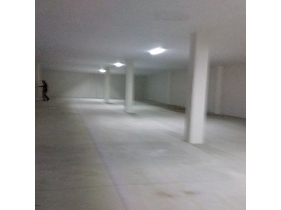 LOCAL COMERCIAL 2 050M2 RENTA SANTA MONICA TLALNEPANTLA - 2