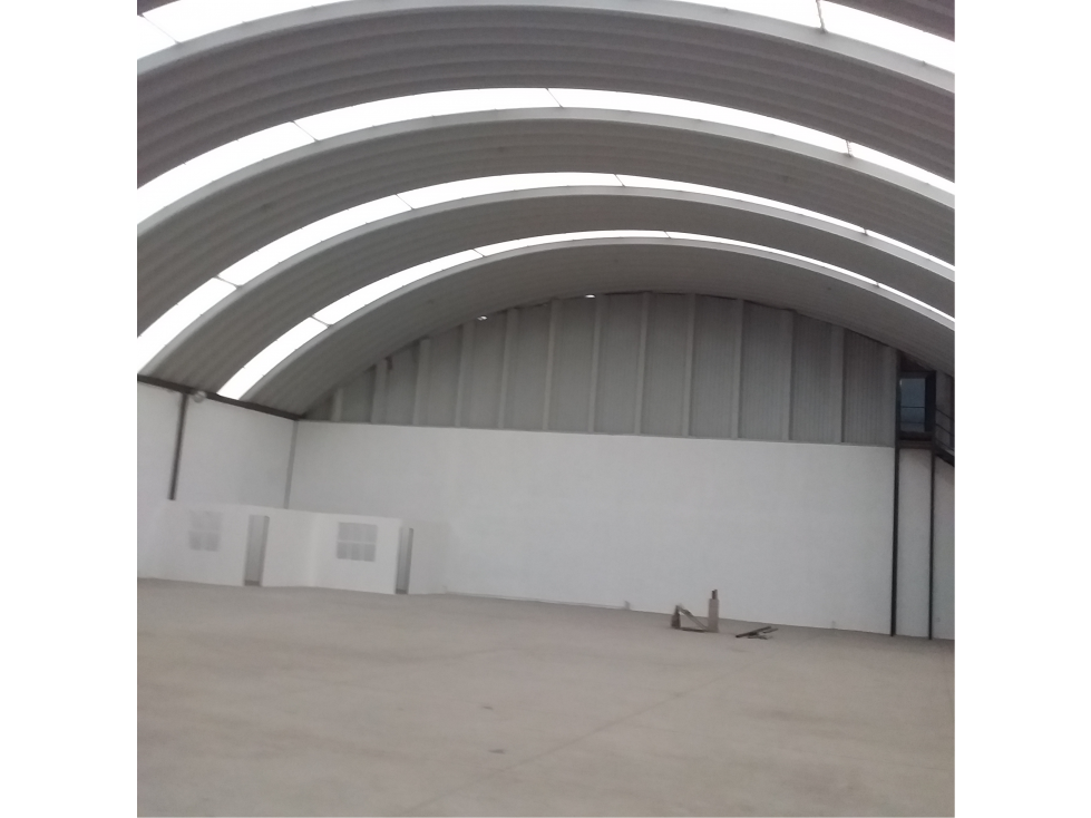 BODEGA DE 1 100M2 RENTA CUAUTITLAN IZCALLI TEPALCAPA - 1