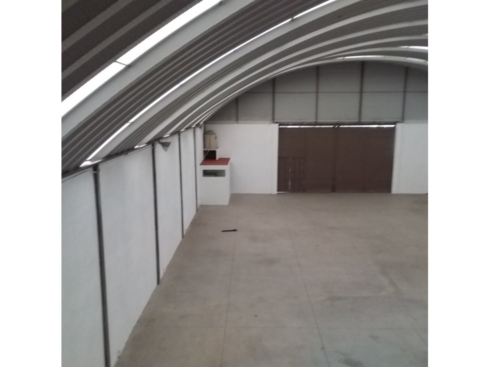 BODEGA DE 1 100M2 RENTA CUAUTITLAN IZCALLI TEPALCAPA - 2