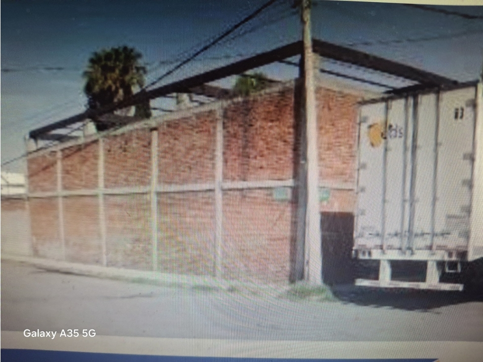 BODEGA 4,350, M2 TLALNEPANTLA DE BAZ TABLA HONDA - 3