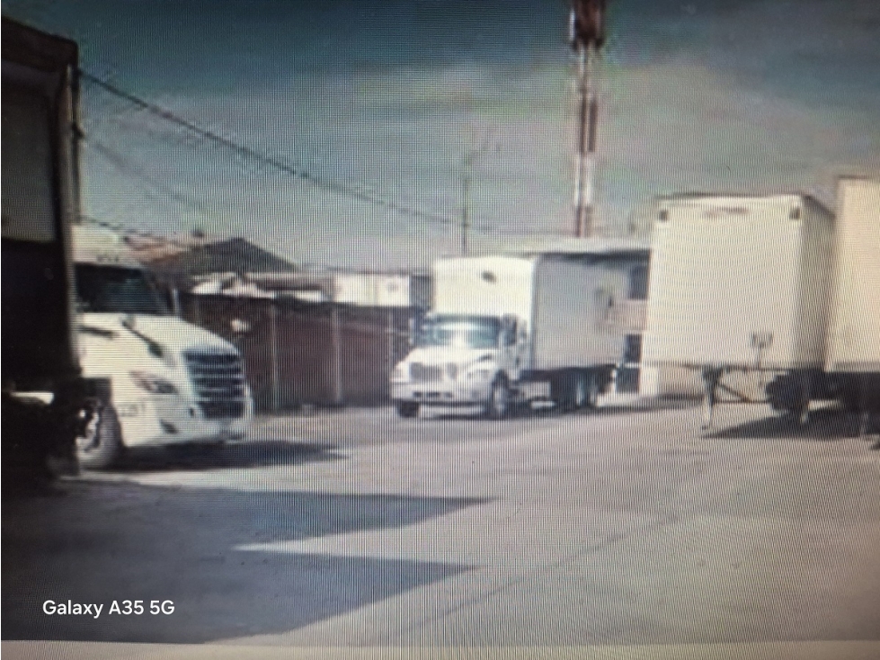 BODEGA 4,350, M2 TLALNEPANTLA DE BAZ TABLA HONDA - 4