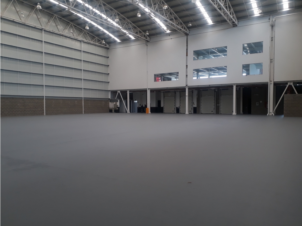 ARRIENDO-VENDO BODEGA CELTA - 2