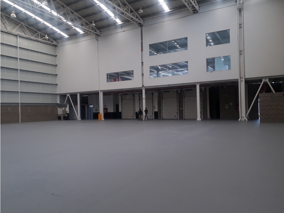 ARRIENDO-VENDO BODEGA CELTA - 4