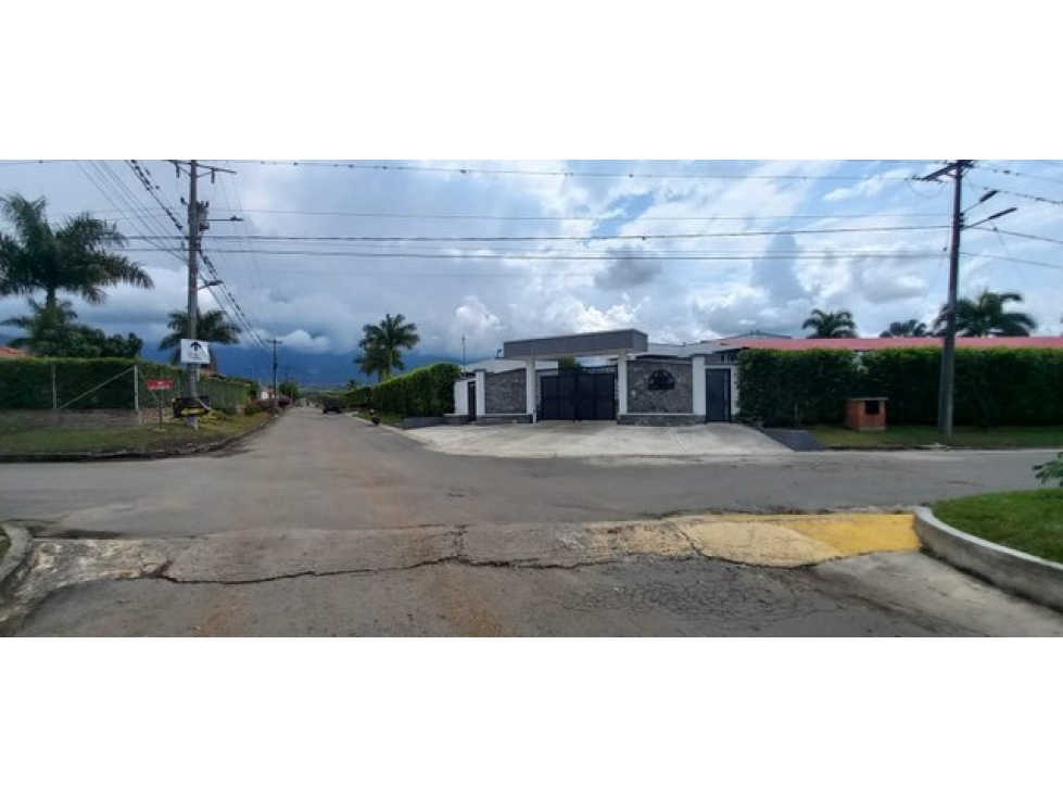 SE VENDEN LOTE EN SANTA ELENA-EL CERRITO — foto 4