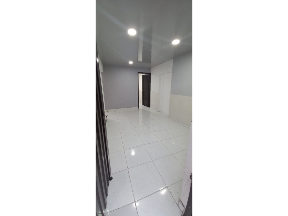 SE VENDEN LOCALES COMERCIALES CON VIVIENDA, BARRIO NUEVO PALMIRA — foto 3