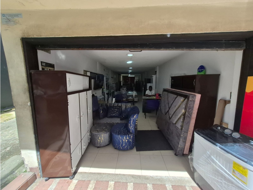 SE VENDE EDIFICIO EN BUENAVENTURA - 2