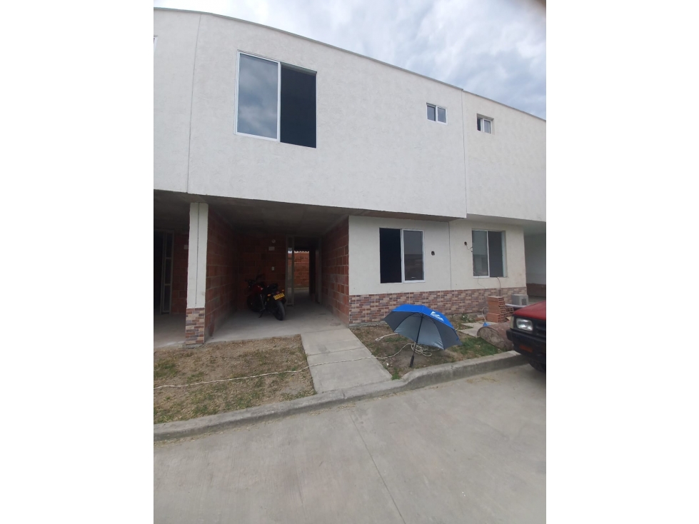 SE VENDE CASA OBRA GRIS HABITABLE-BOSQUES DE LA RIVERA PALMIRA