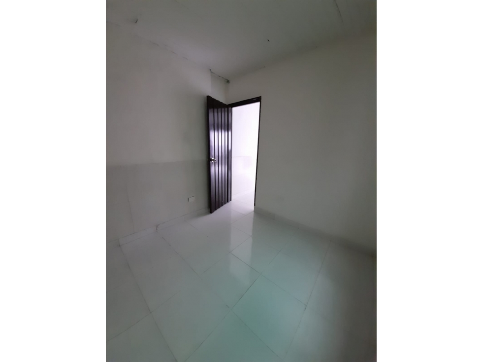 SE VENDEN LOCALES COMERCIALES CON VIVIENDA, BARRIO NUEVO PALMIRA — foto 5