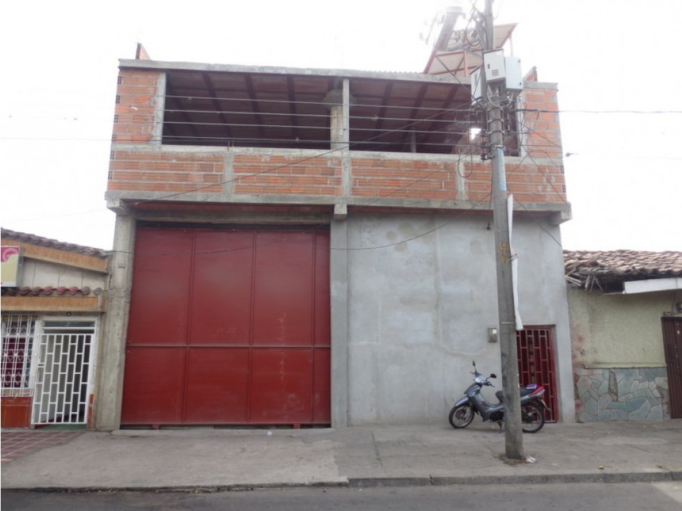 ALQUILO BODEGA SOBRE LA CARRERA 35 DE PALMIRA - 1