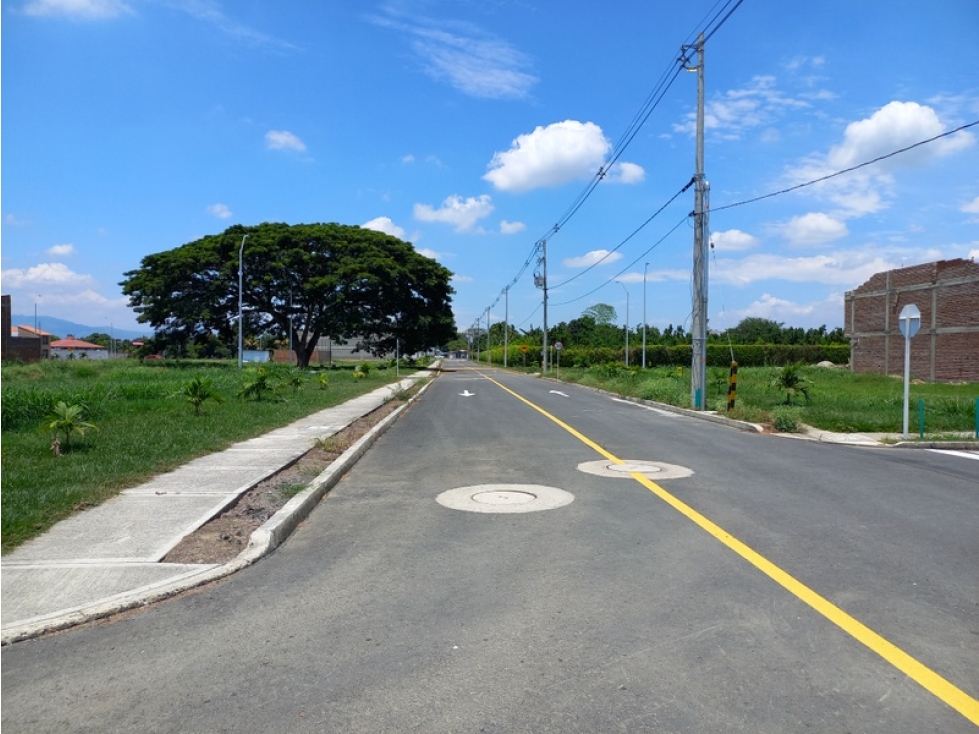 VENDO LOTE ESQUINERO DE 159 M2 URBANIZACION ESTANCIA ROZO — foto 3