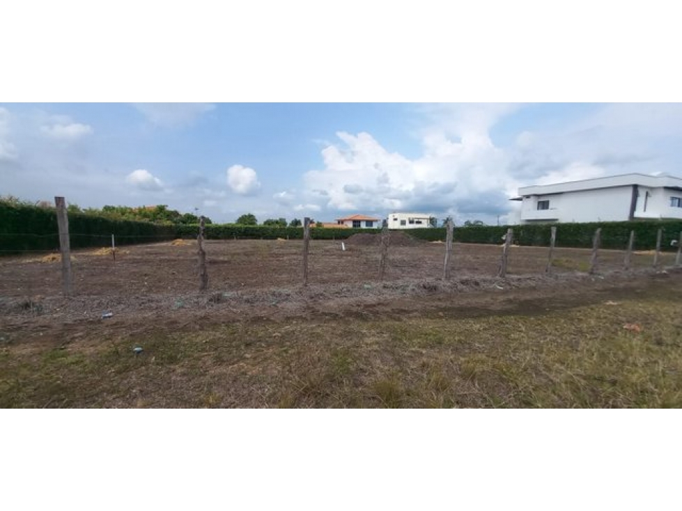 SE VENDEN LOTE EN SANTA ELENA-EL CERRITO — foto 3