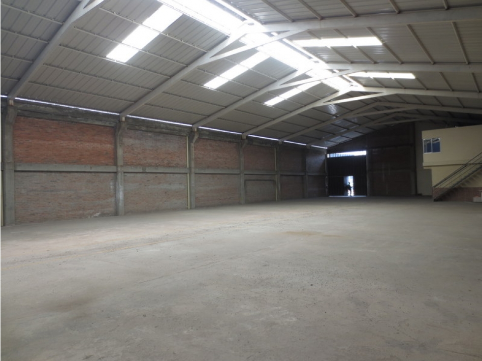 SE ARRIENDA BODEGA BARRIO INDUSTRIAL PALMIRA - 5