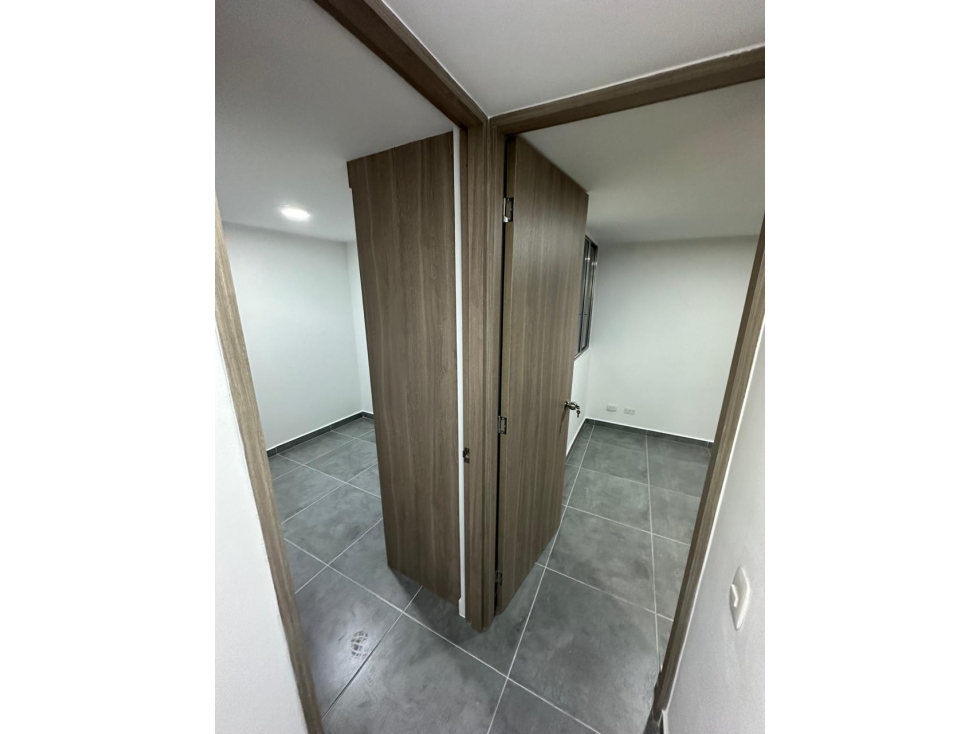 VENDO BONITO APARTAMENTO EN LA ESTRELLA — foto 5