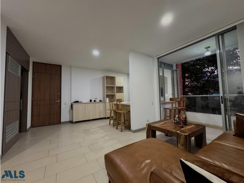 Venta Apartamento Loma de las Brujas Envigado — foto 2