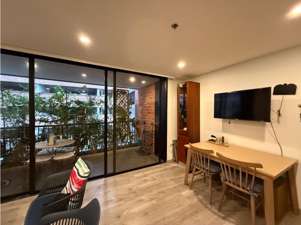 Altos del Poblado dos habitaciones y tres baños — foto 3