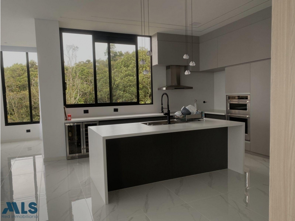 Venta Casa Campestre Alto de las Palmas — foto 4