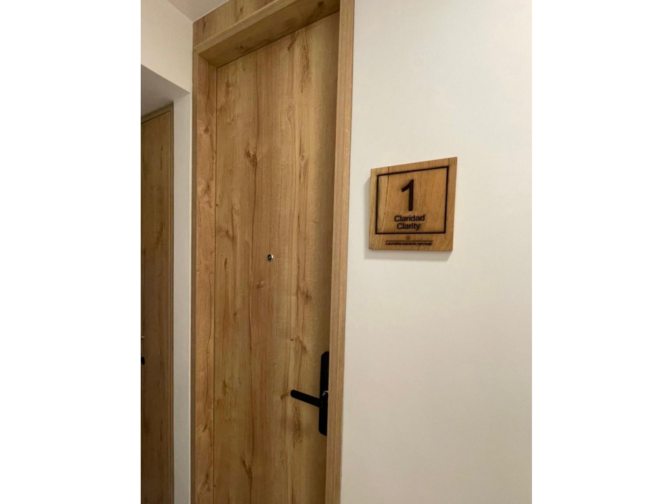 Venta Apartamento con 3 Aparta estudios Laureles Estadio — foto 5
