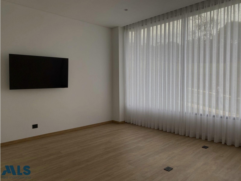 Venta Casa Campestre Alto de las Palmas — foto 6