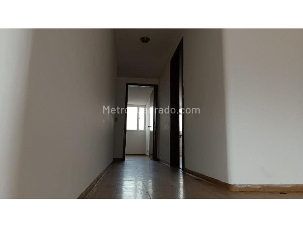 VENDO APTO CHAPINERO — foto 4