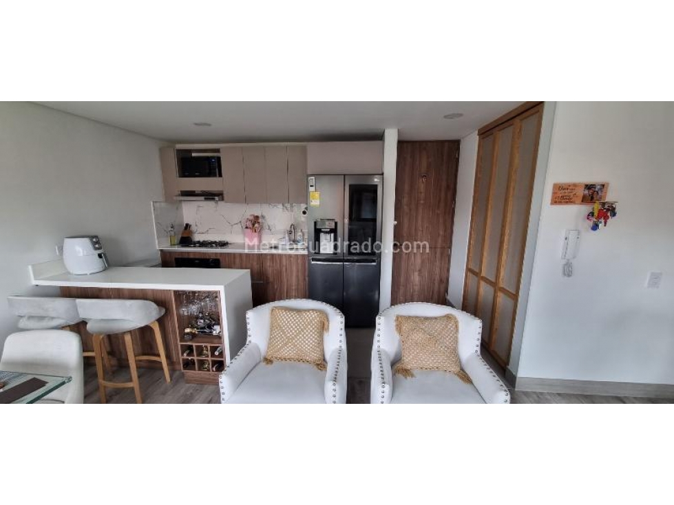 VENDO APO TARRAGONA SALITRE