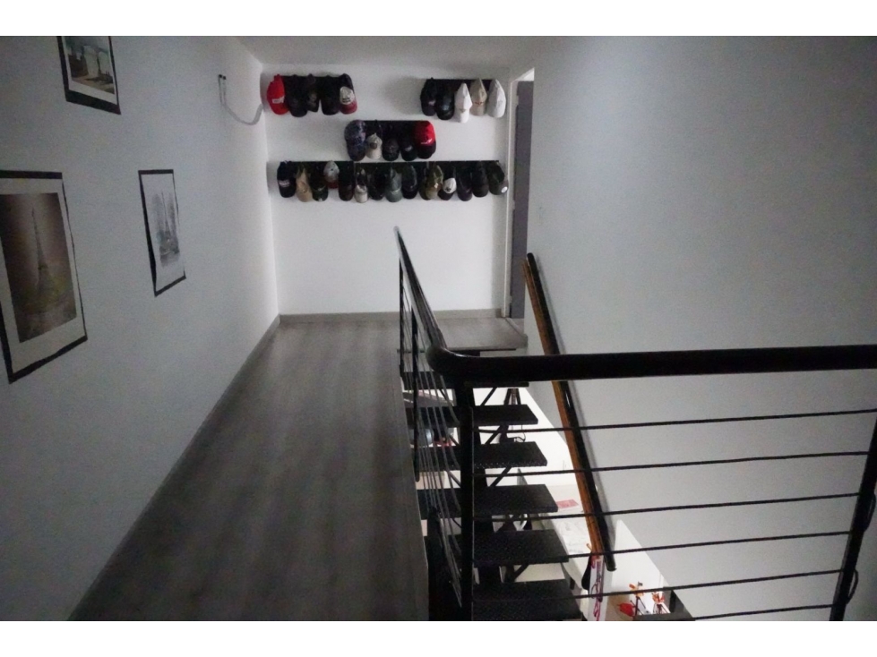VENDO APTO PUENTE LARGO - ILARCO DUPLEX — foto 2