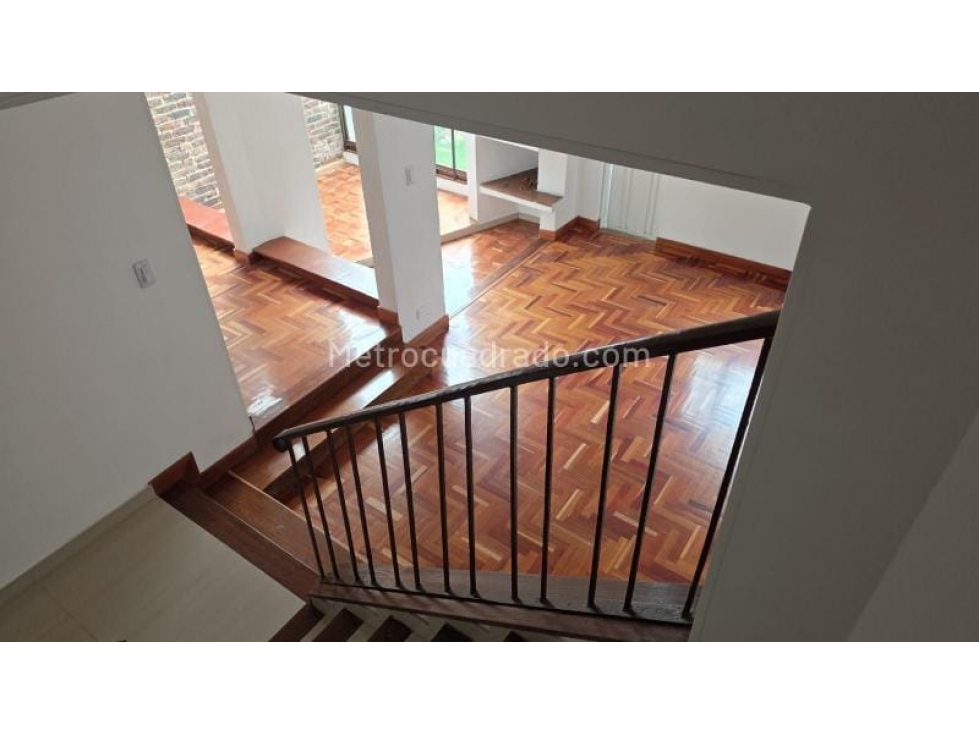 VENDO CASA SANTA ANA — foto 4