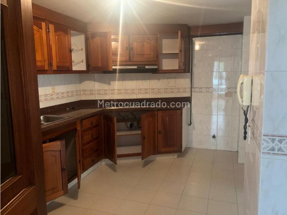 VENDO APTO SAN PATRICIO DUPLEX PH — foto 3