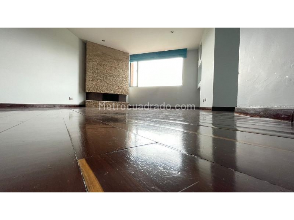 VENDO APTO PONTEVEDRA