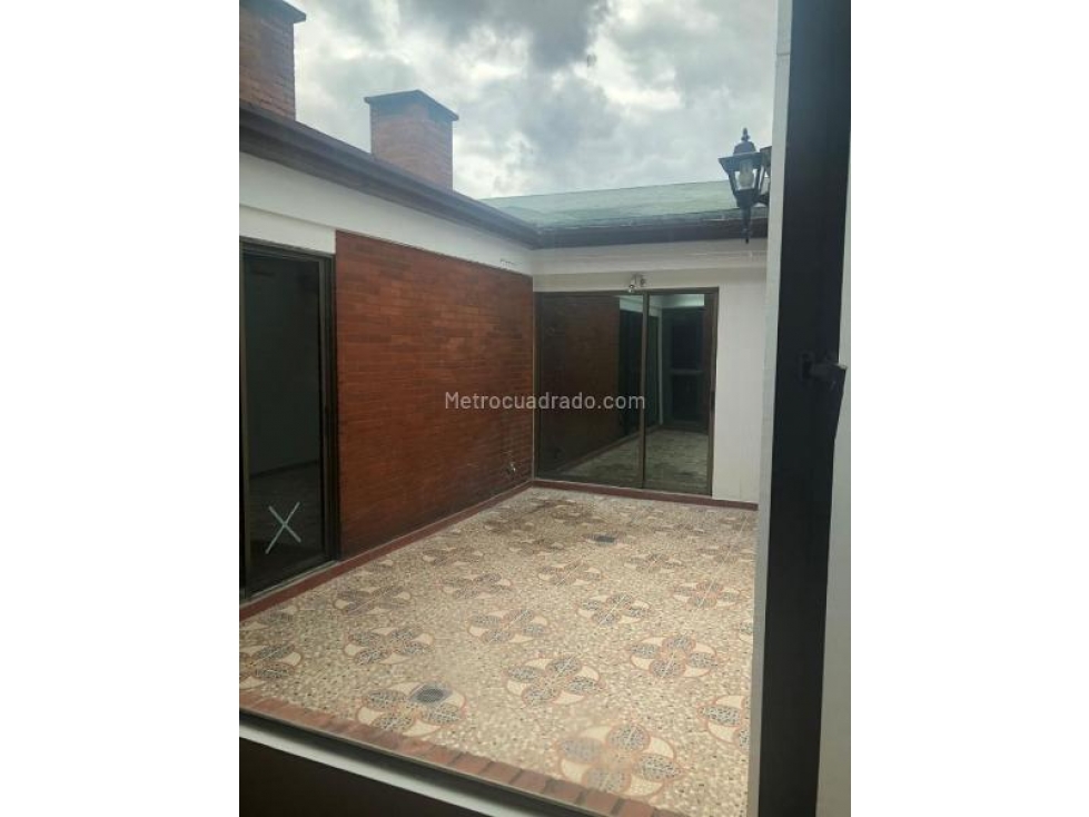 VENDO APTO SAN PATRICIO DUPLEX PH — foto 4