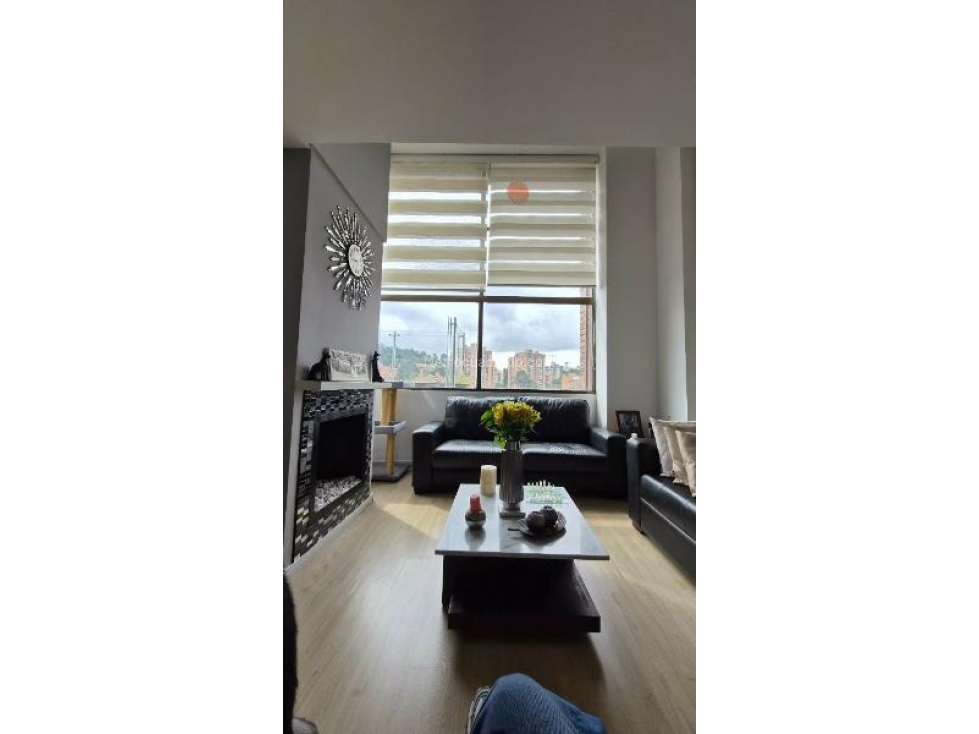 VENDO APTO GRATAMIRA DUPLEX PH — foto 4