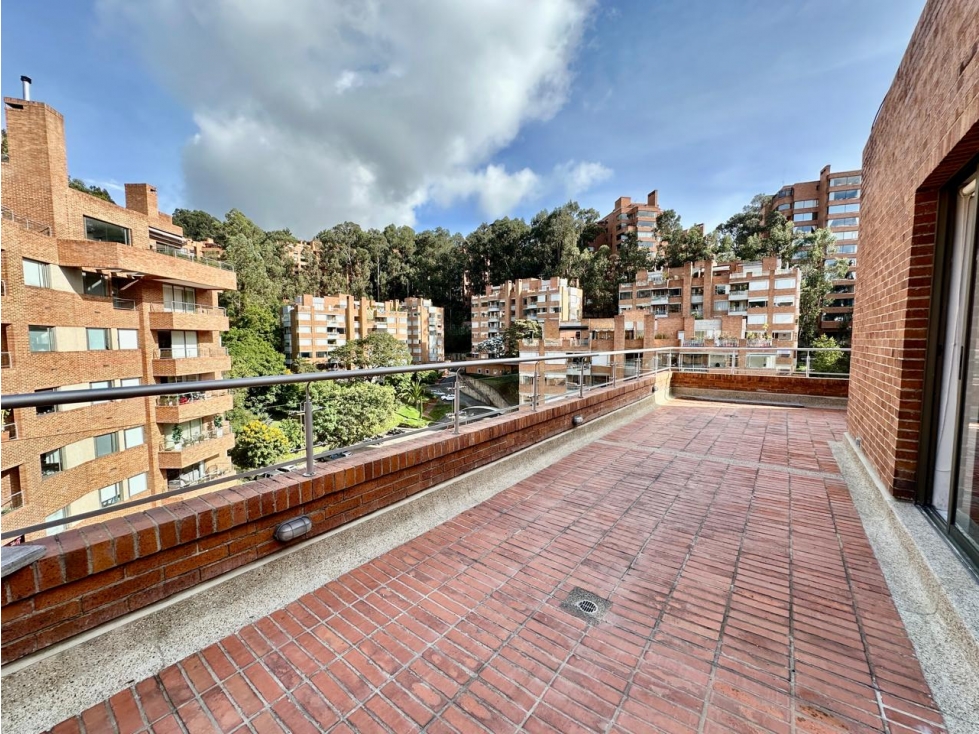 VENDO APTO DUPLEX BOSQUES CAÑADA