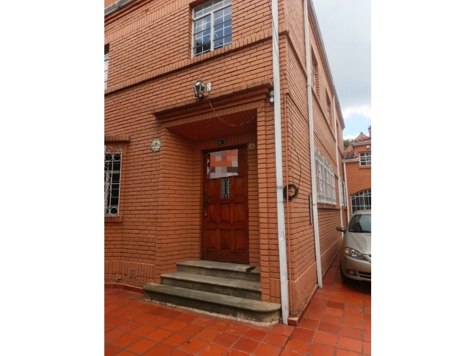 VENDO CASA PALERMO