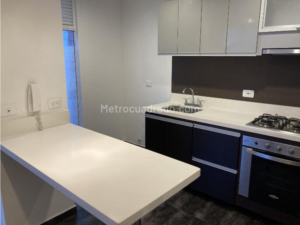 VENDO APTO DUPLEX CHAPINERO ALTO — foto 2