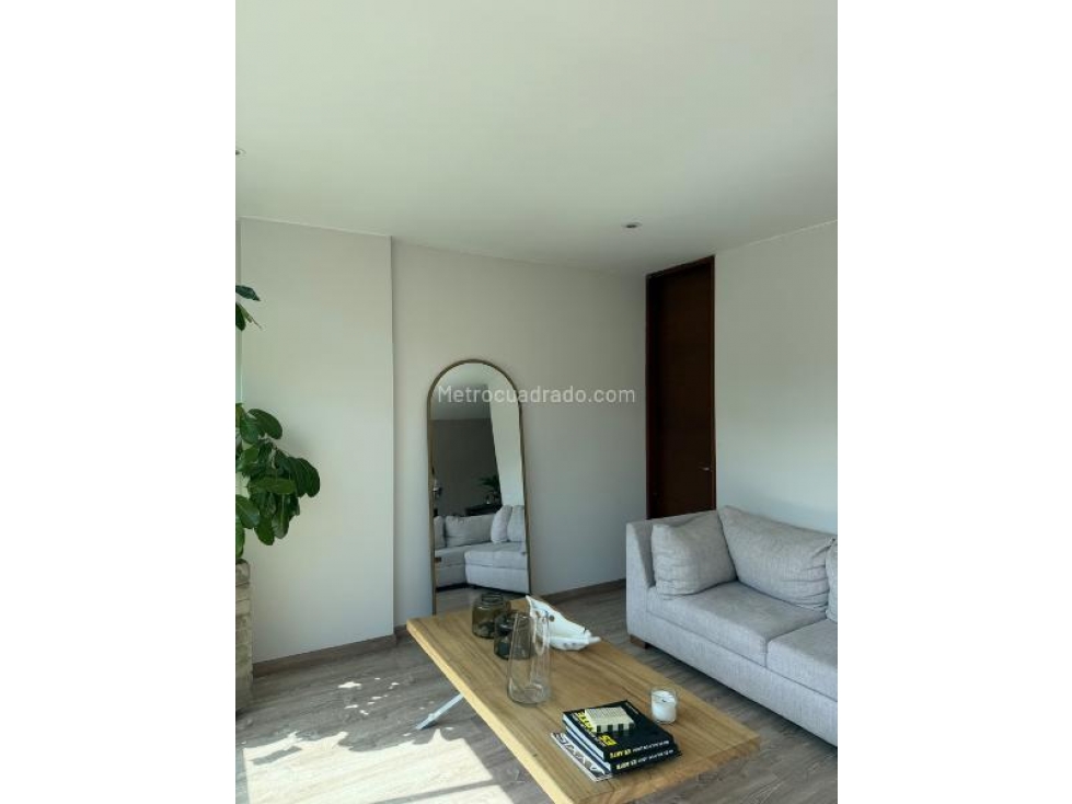 VENDO APTO CHICO — foto 4