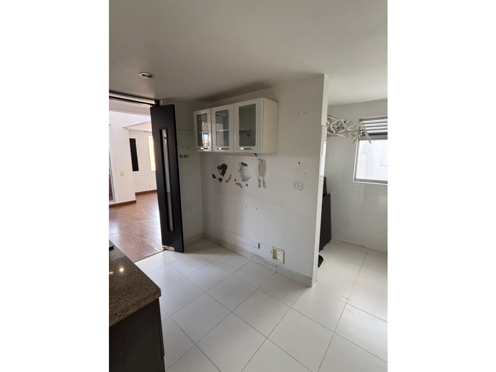 VENDO APTO DUPLEX LISBOA — foto 4