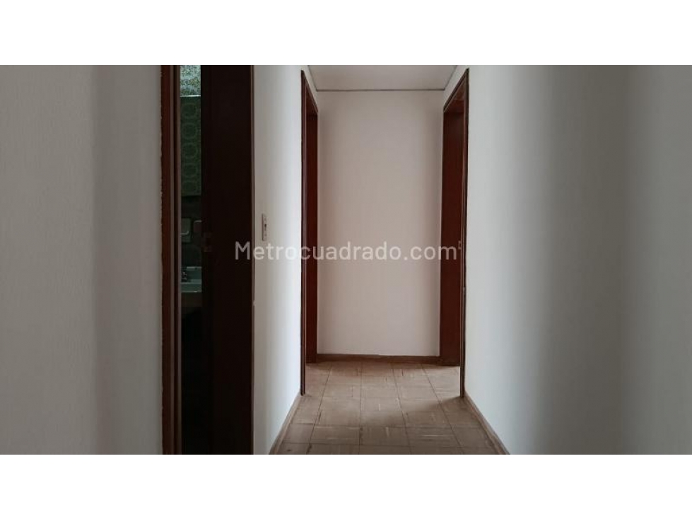 VENDO APTO CHAPINERO — foto 6