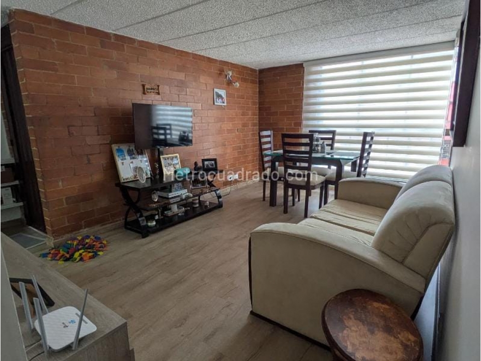 VENDO APTO BRITALIA - CALLE 170 — foto 2