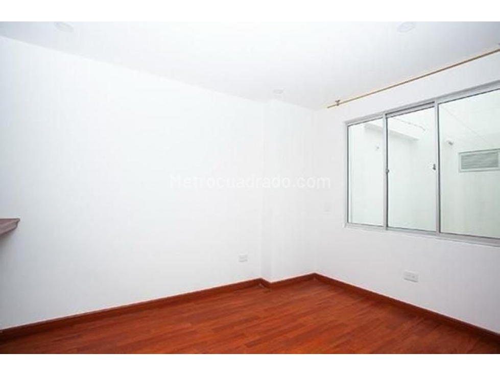 VENDO APTO LISBOA — foto 5