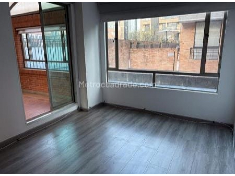 VENDO APTO CHICO NAVARRA — foto 4