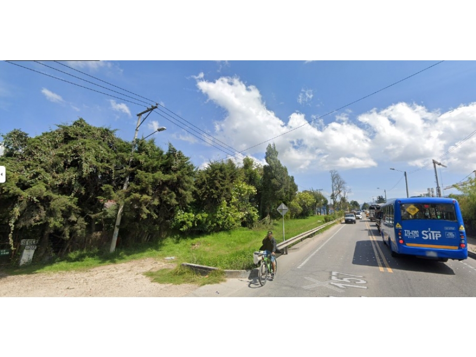 VENDO LOTE AL COSTADO CLINICA CORPAS — foto 4